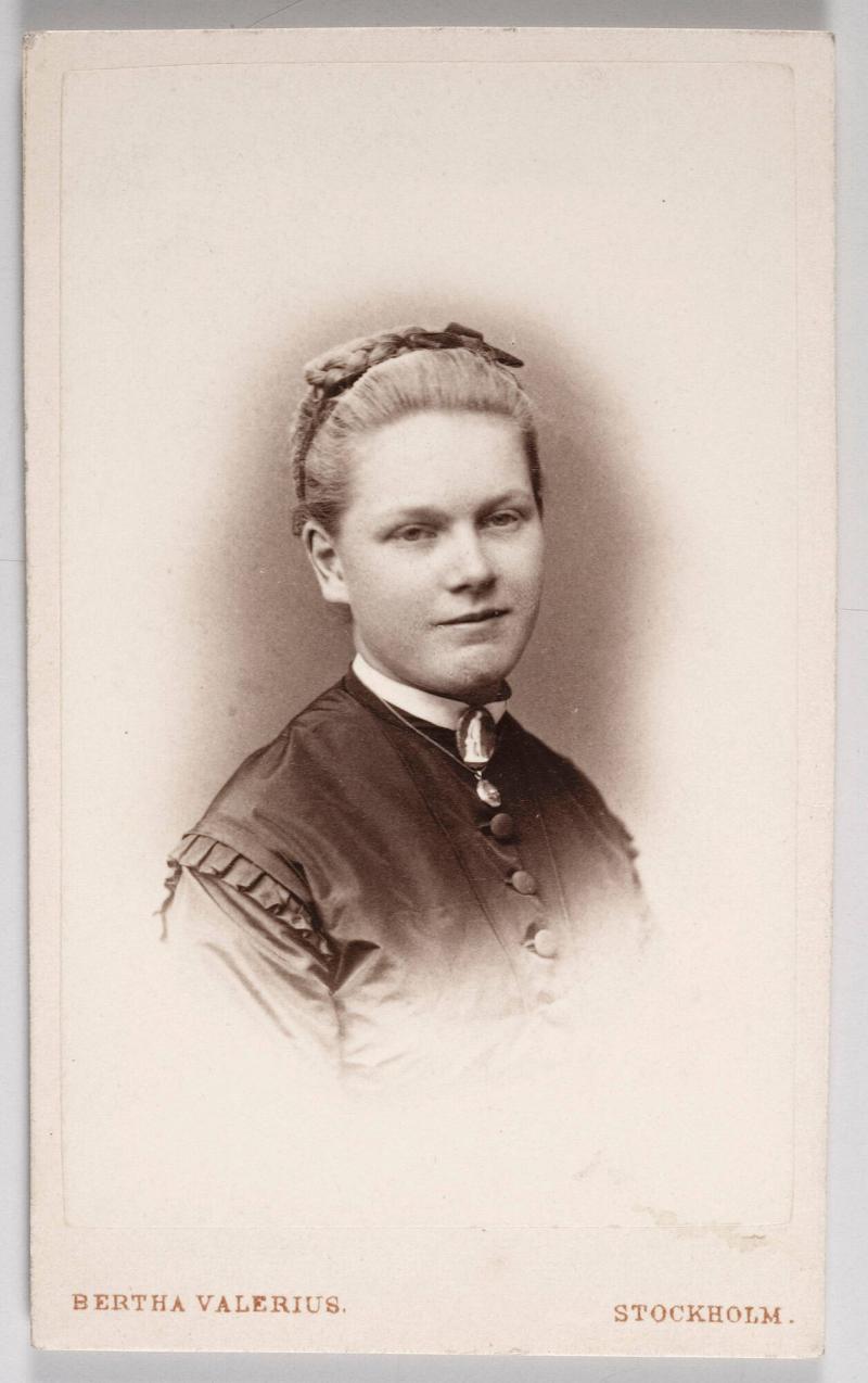 Gurli Cederlund (gift med översten Christian Lovén)