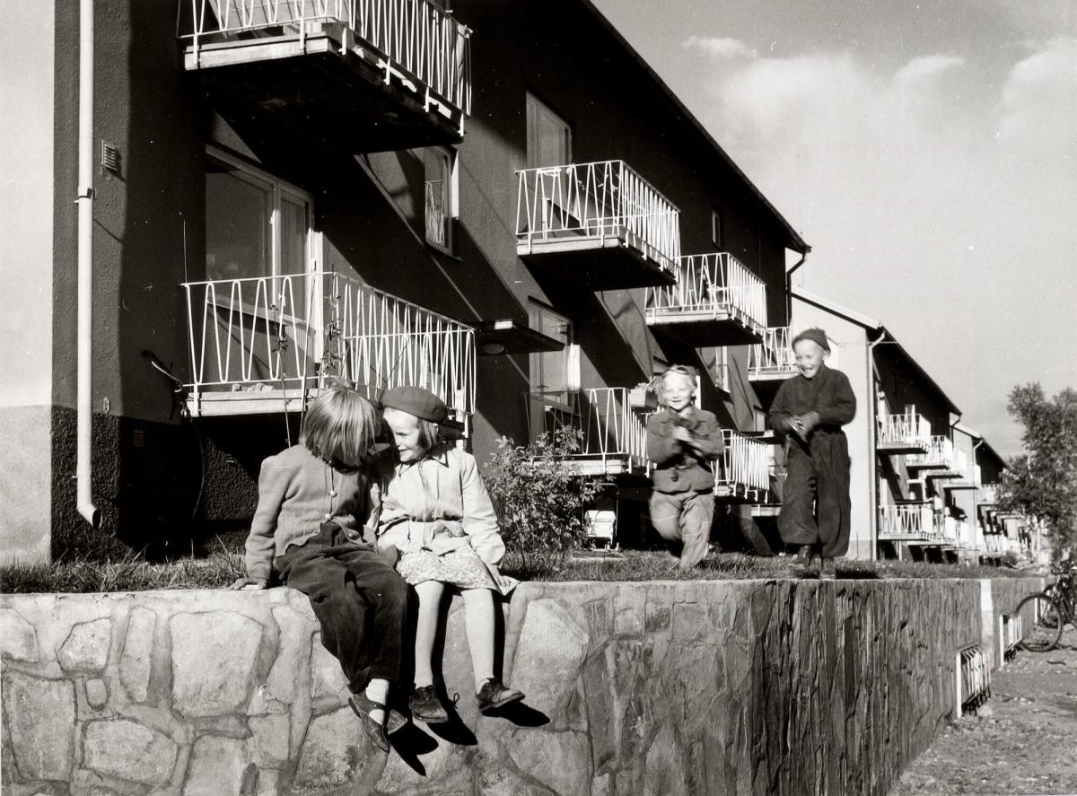 Kiruna: Moderna arbetarebostäder. Ur serien: "Grängesbergskoncernen i bild"