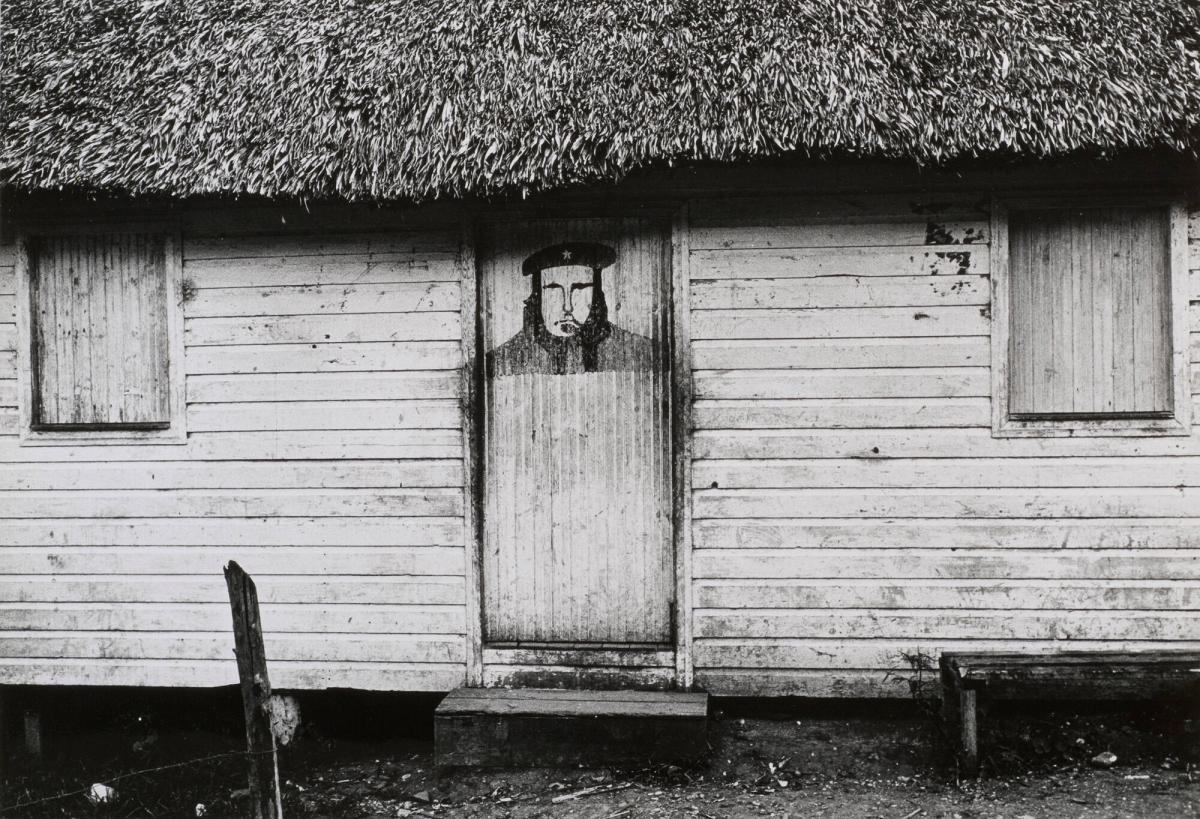 Äldre bostad, bohio, på landsbygden. Camagüey-provinsen. Ur serien Kuba