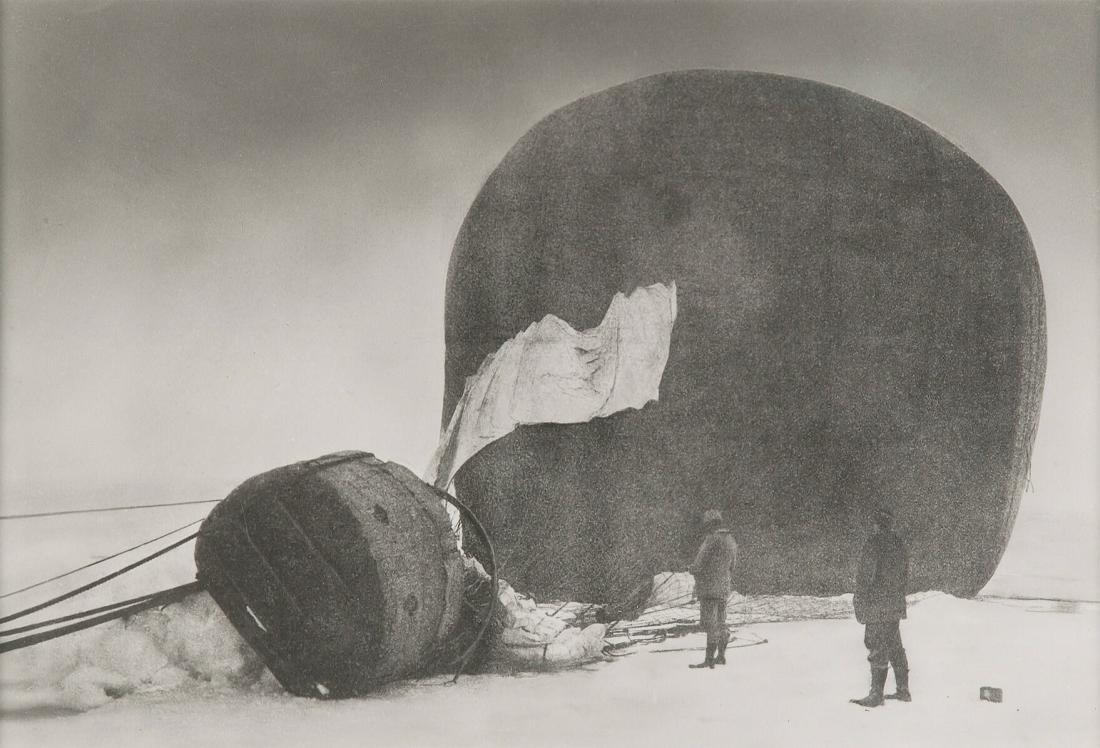 Örnen har landat på isflaket, 14 juli 1897. Ur serien Ingenjör Andrées luftfärd