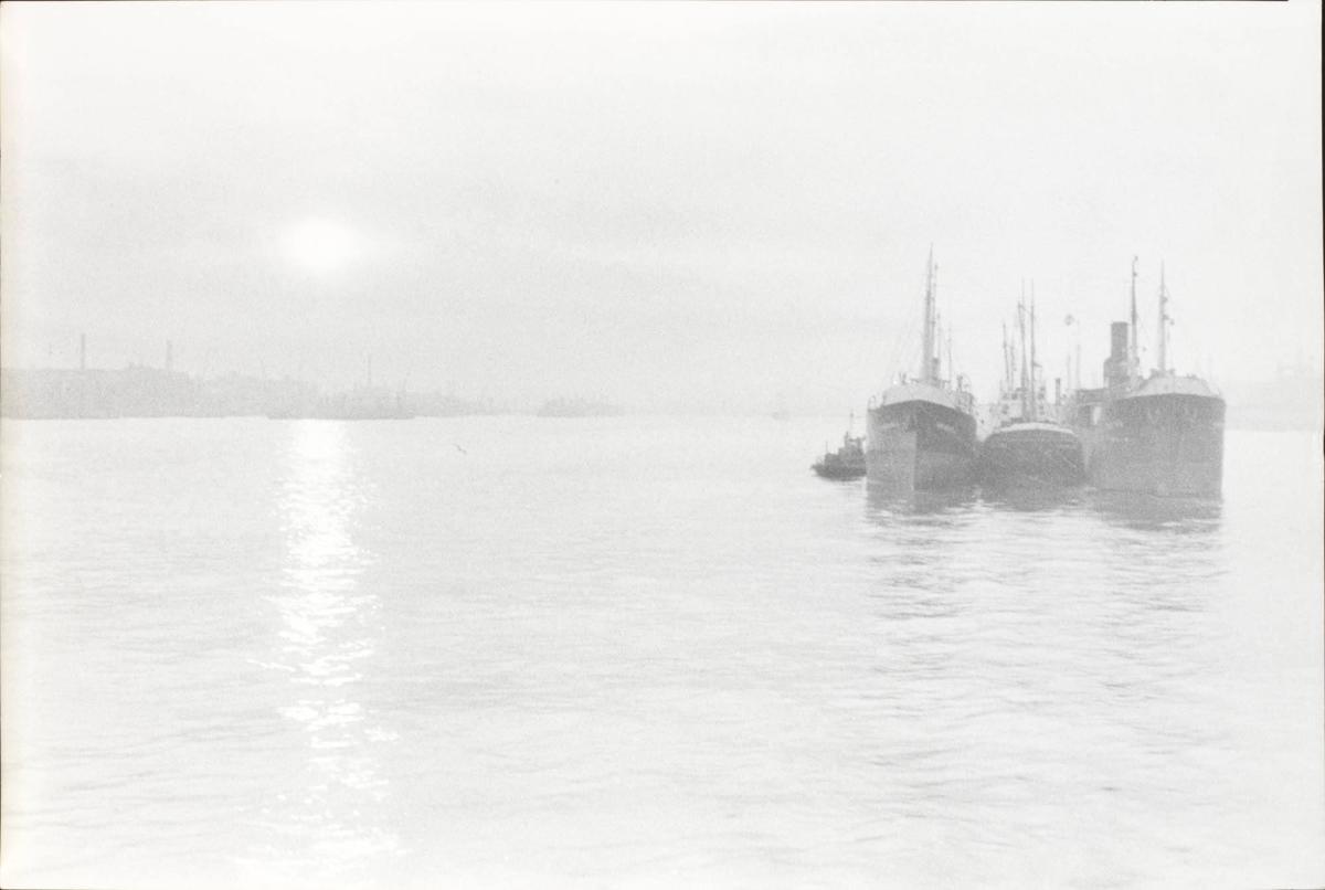 Woolwich-waiting for the tide