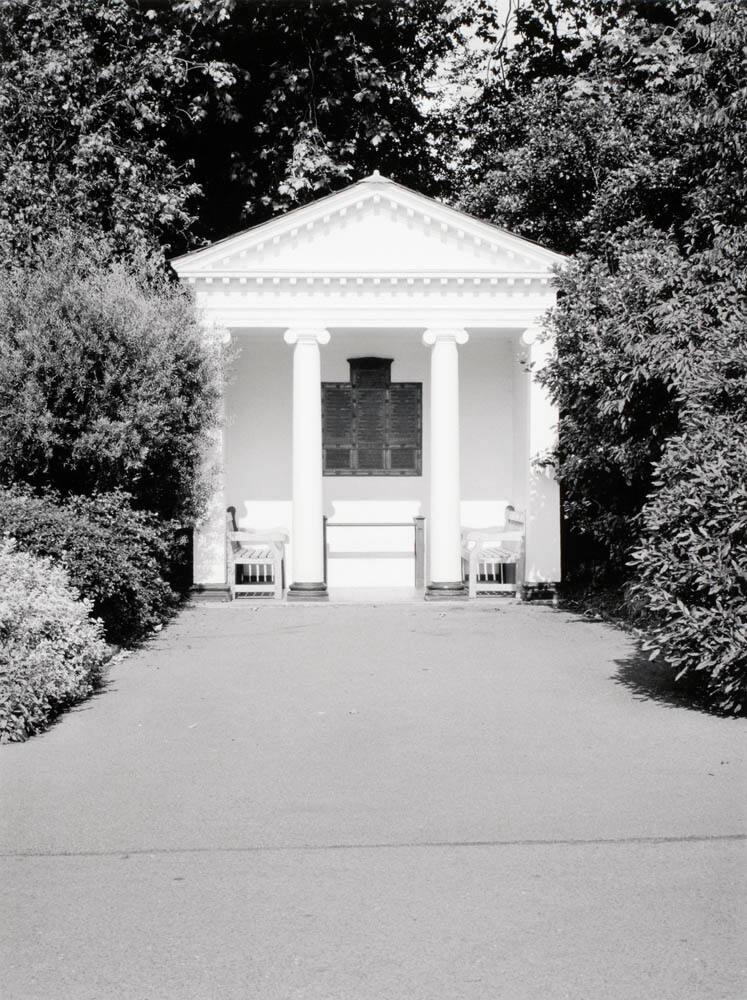 Antikt tempel, Kew Gardens, London, England. Ur serien Arkadien - modell, museum och lekplats
