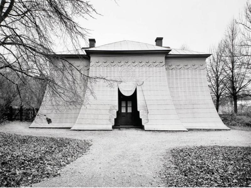Romerskt tält, Hagaparken, Stockholm, Sverige. Ur serien Arkadien - modell, museum och lekplats