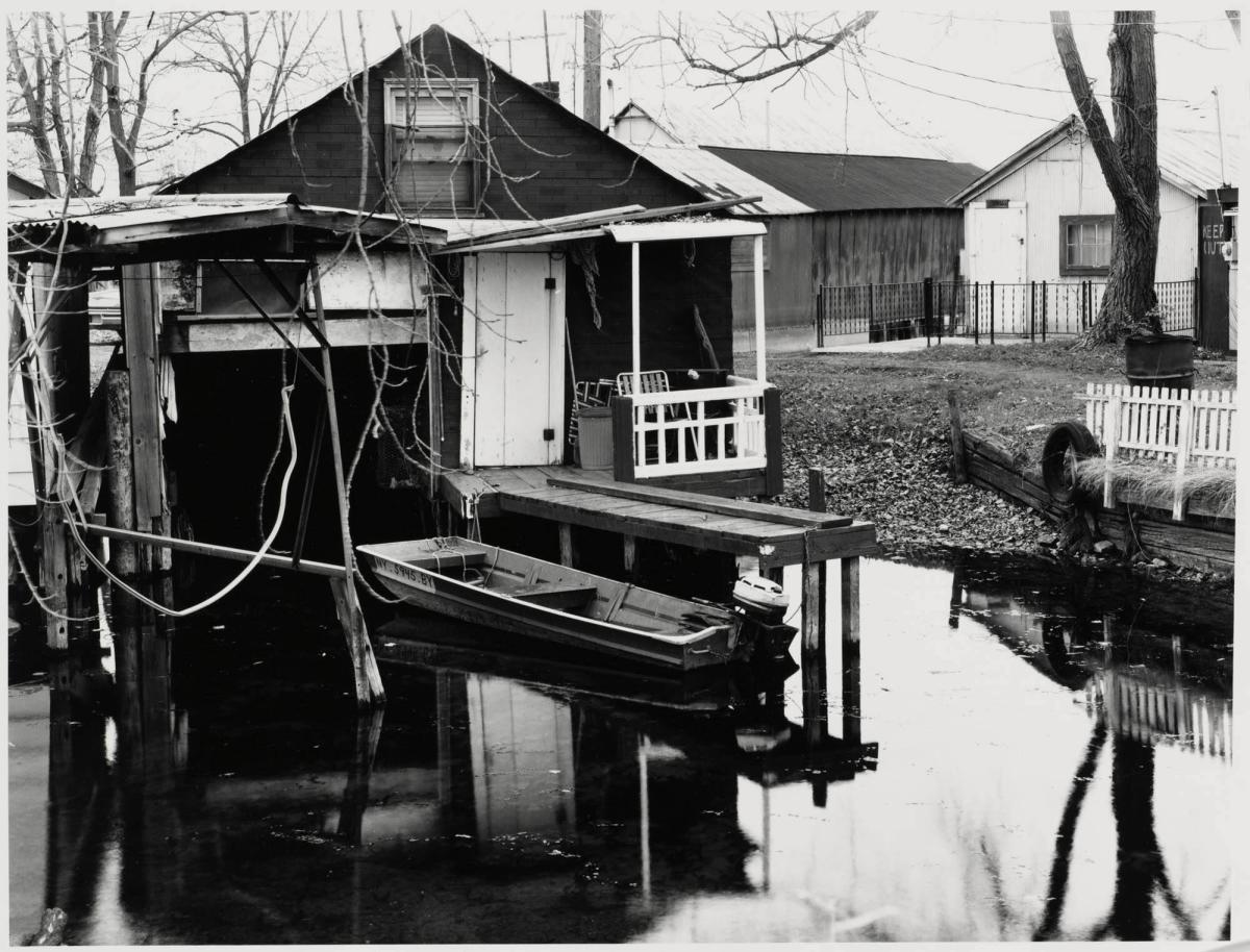 Ithaca 1975