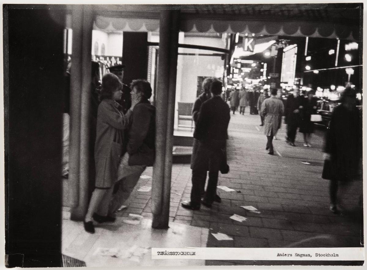 Storstadsgata... Kungsgatan i Sthlm en höstkväll 1962