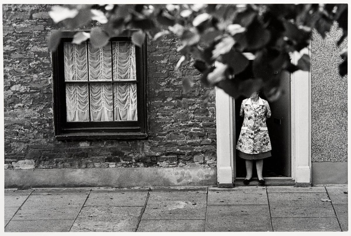 Fasad, Brecon, Wales. Ur serien Fotografier från England och Wales