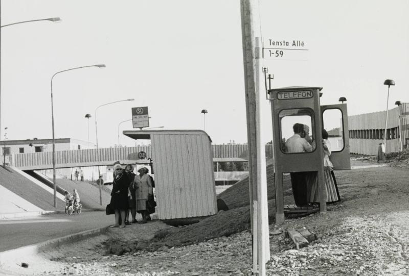 Tenstabarn - 200 bilder från Tensta 1969-70 i flerbildsprojektion på Foto/Film/Bild.