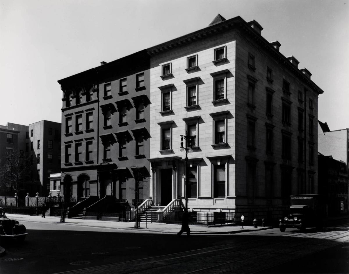 Fifth Avenue, nos. 4, 6, 8