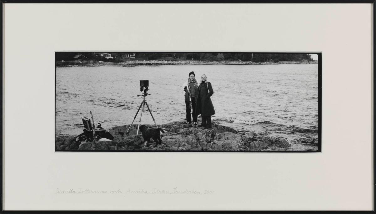 Documentation of Annika by the Sea (Annika Ström and Pernilla Zetterman) Sandviken, Sweden, September 2001