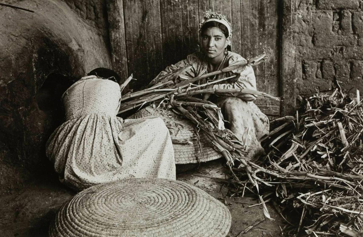 Ugnen eldas. El Fayoum, Egypten, 1976