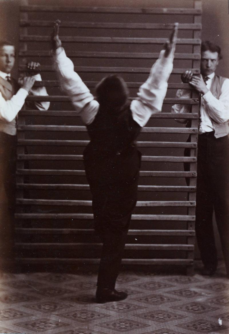 Titel saknas. Ur serien Gymnastik