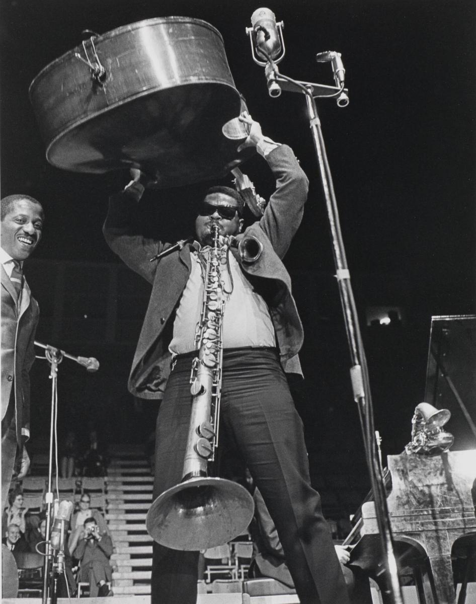 Roland Kirk II. Johanneshovs isstadion, Stockholm 3 oktober 1964