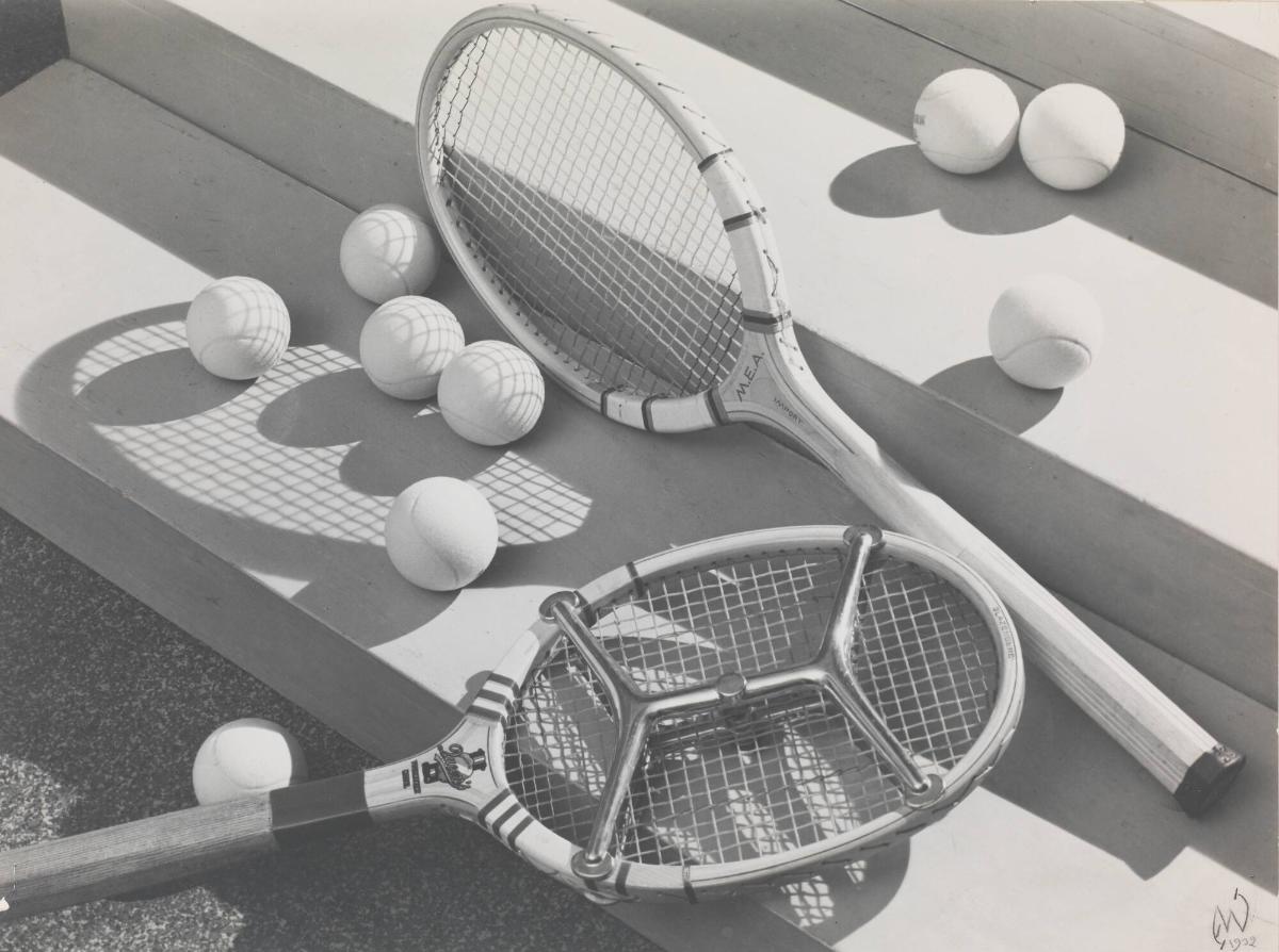 Tennisracket med bollar