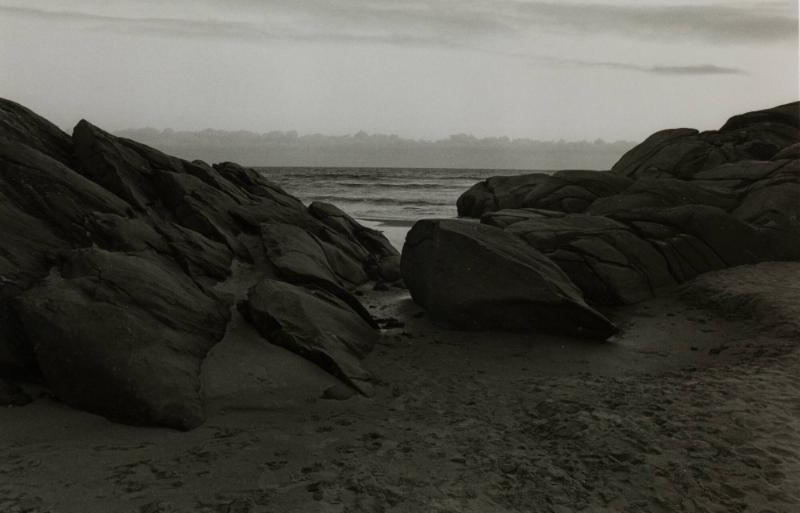 Strandklippor om natten, Jæren, Norge, juli 1979