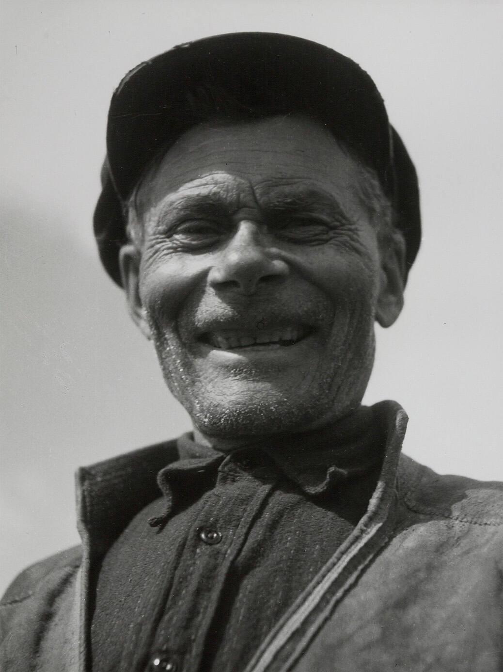Nils Petter Rassa, den rara gubben, som jojkade björnlåten och Tjerik Inka.