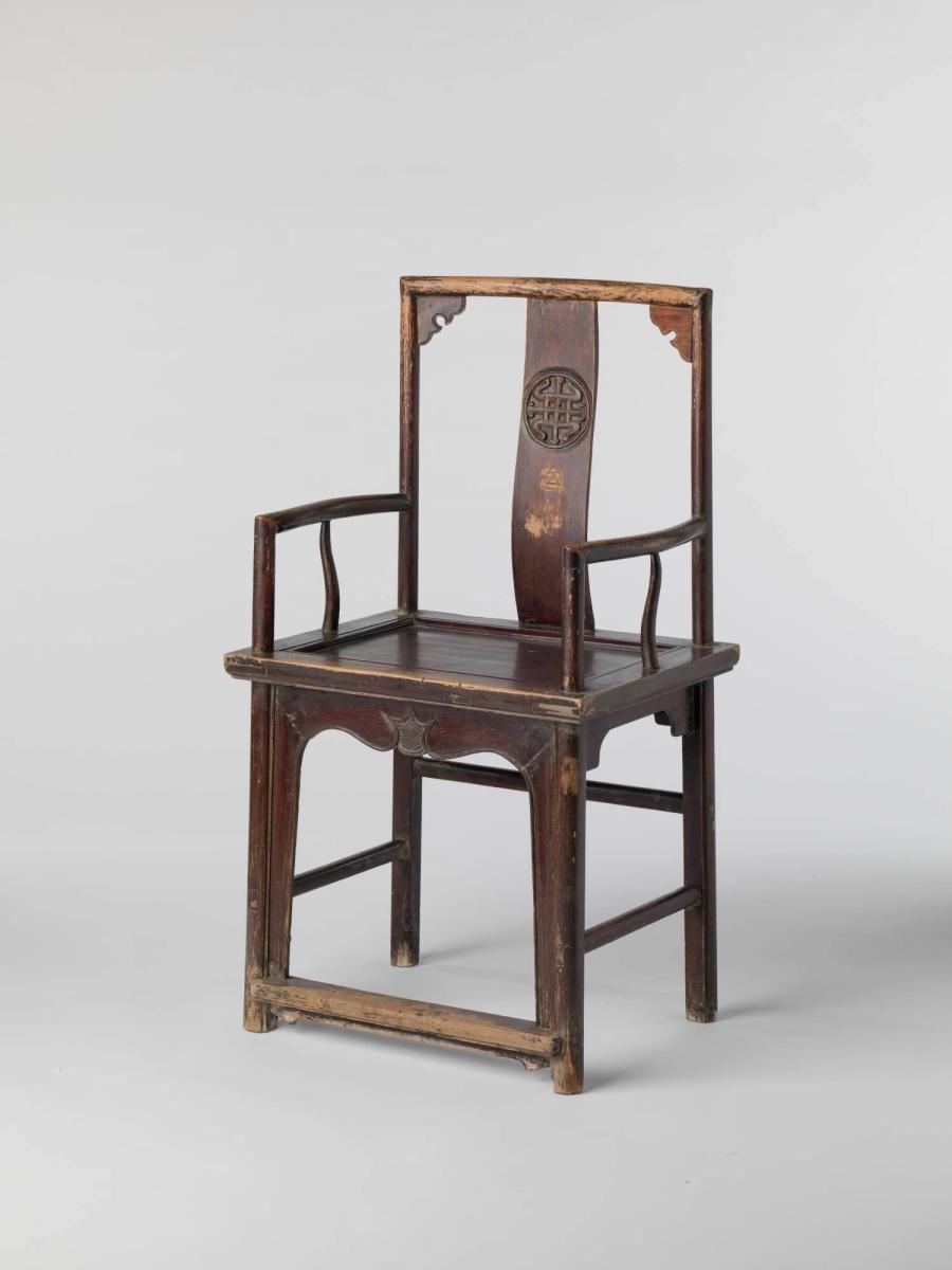 Fairytale - 1001 Qing Dynasty wooden chairs