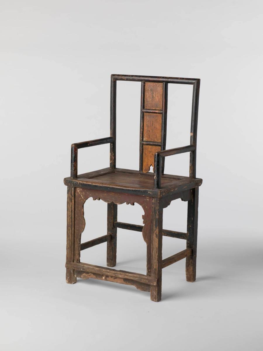 Fairytale - 1001 Qing Dynasty wooden chairs