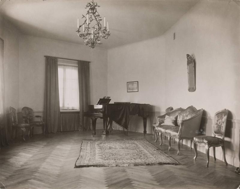 Interiör. (Uno Falkengrens ateljé på Karlavägen 14 i Stockholm)