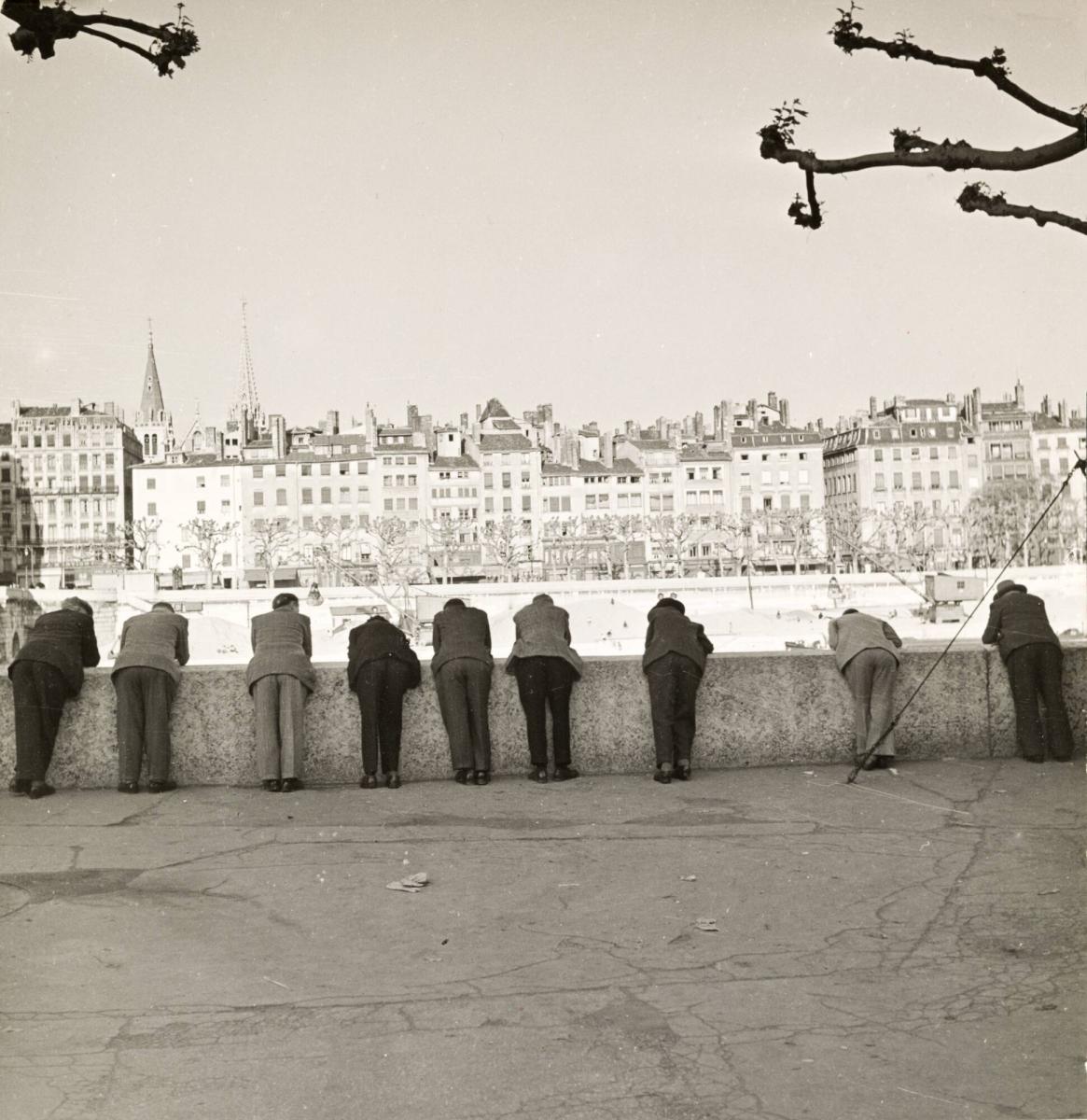 Lyon.  Les Quais