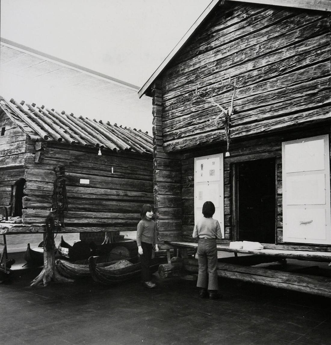 René and her best friend Märta in the Jokkmokk Museum. Lapp "Kåta" and larder