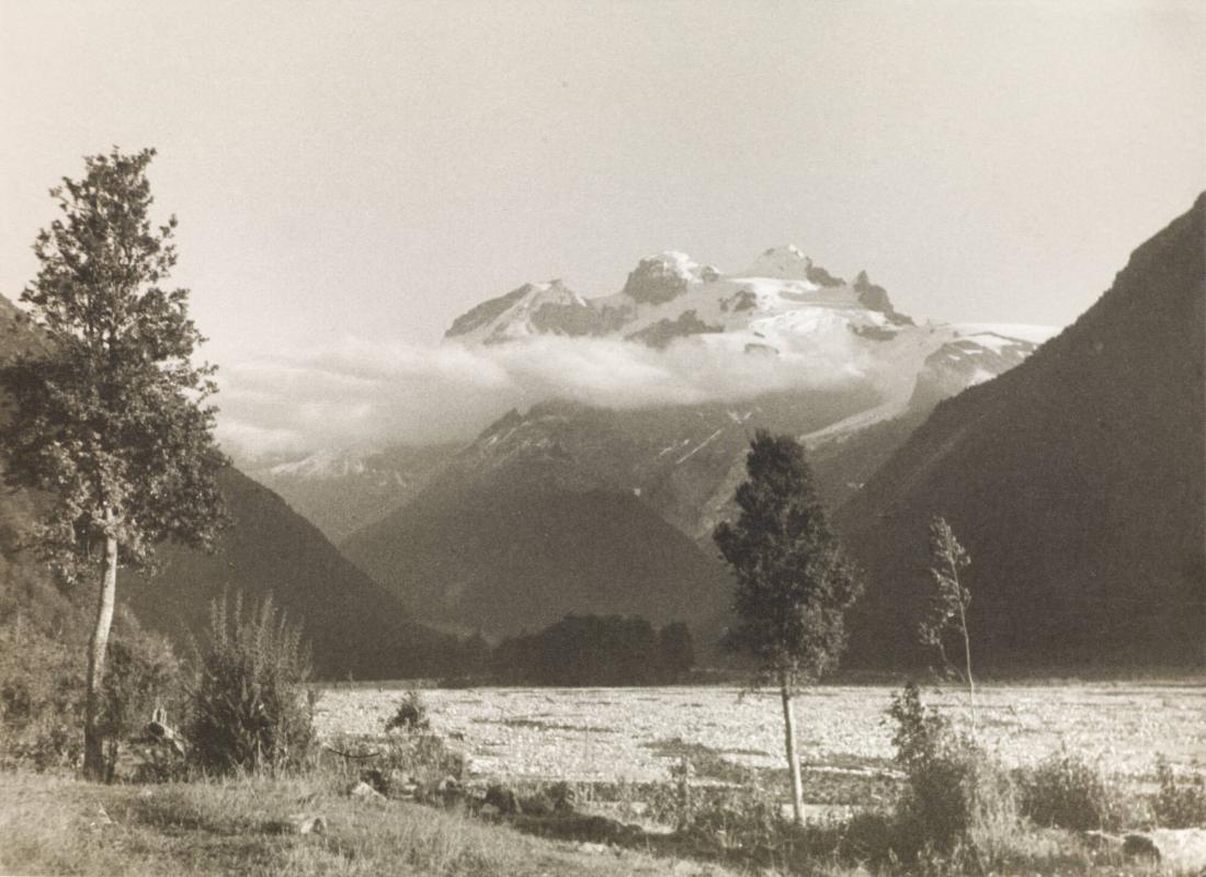 El Cerro Tronador S Anderna på gränsen mellan Argentina och Chile.
