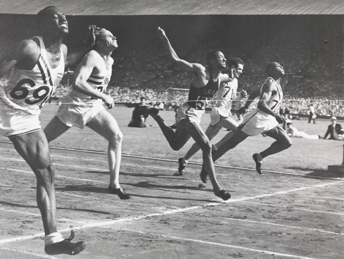 Världens snabbaste man på 100 meter, Londonolympiaden 1948; Från vänster H. Dillard USA 10,3, L. La Bech Panama 10,6 och H.N. Ewell USA 10,4