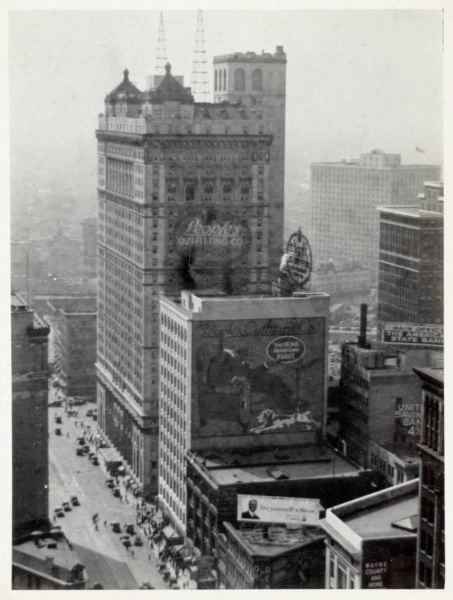 The Book - Cadillac hotel in Detroit, Michigan. The tallest hotel in the world. 30 stories. The Detroit Free Press broadcasting station on top of building
