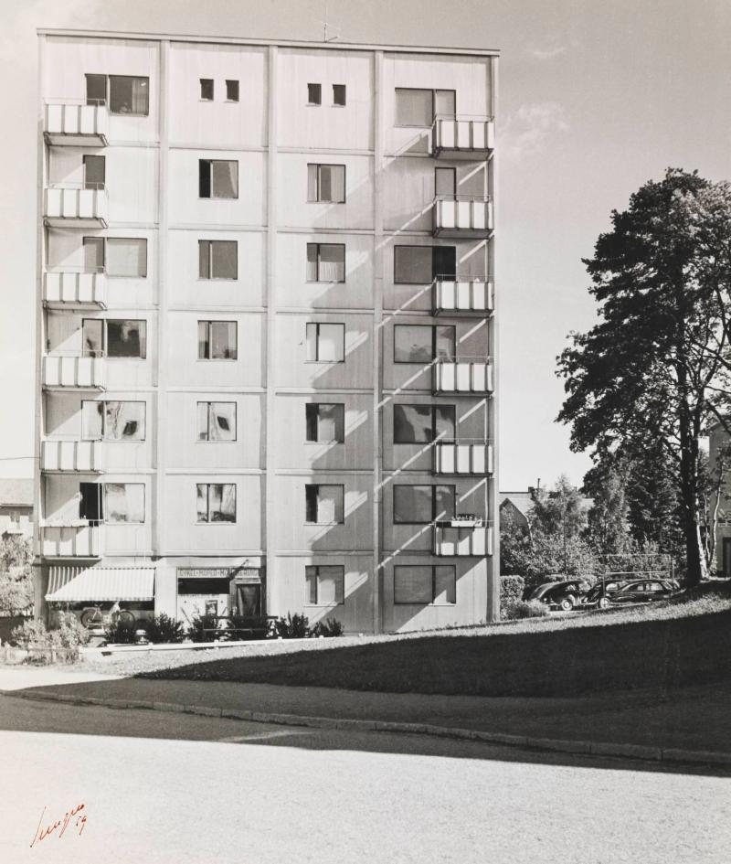 Aluminiumhuset, Karlsbrogatan