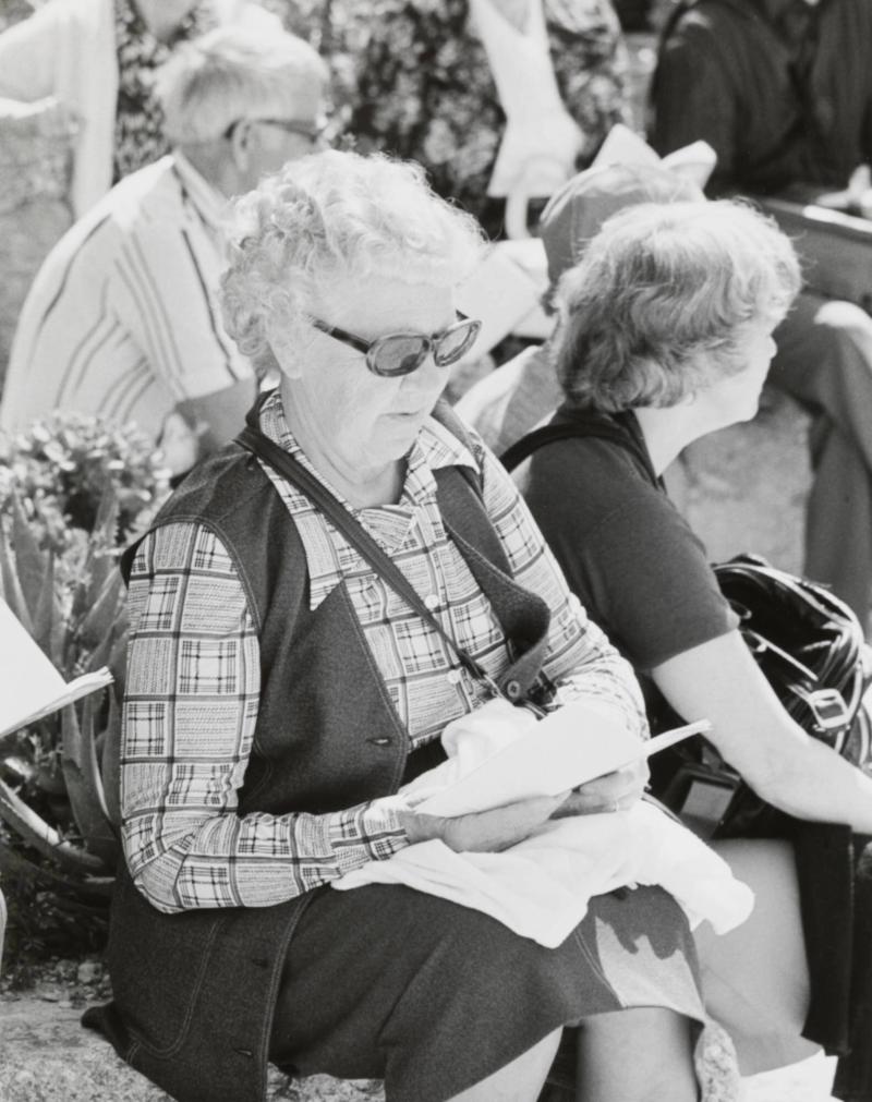 Andakt, Olivträdsberget, Jerusalem, 1980. Ur serien "Den långa resan"
