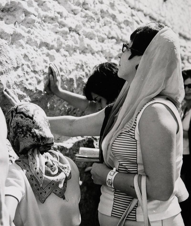 Israel. Jerusalem, Women at the Wailing Wall