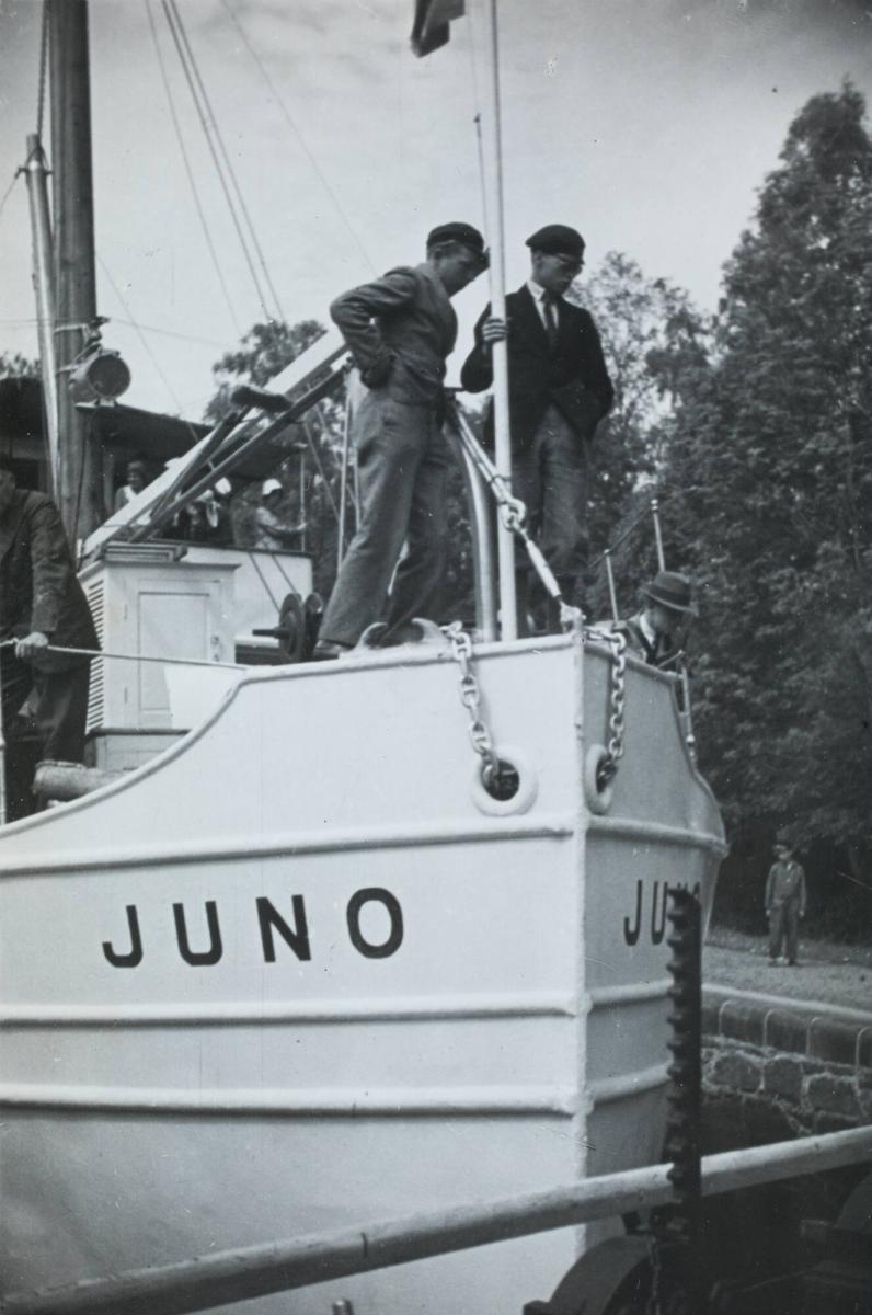 Juno i en sluss Göta Kanal