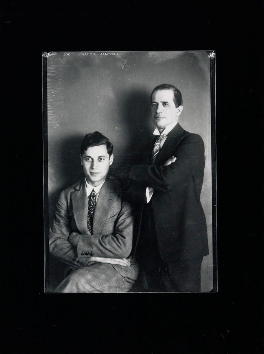 Anna Riwkins far, Alexander Riwkin