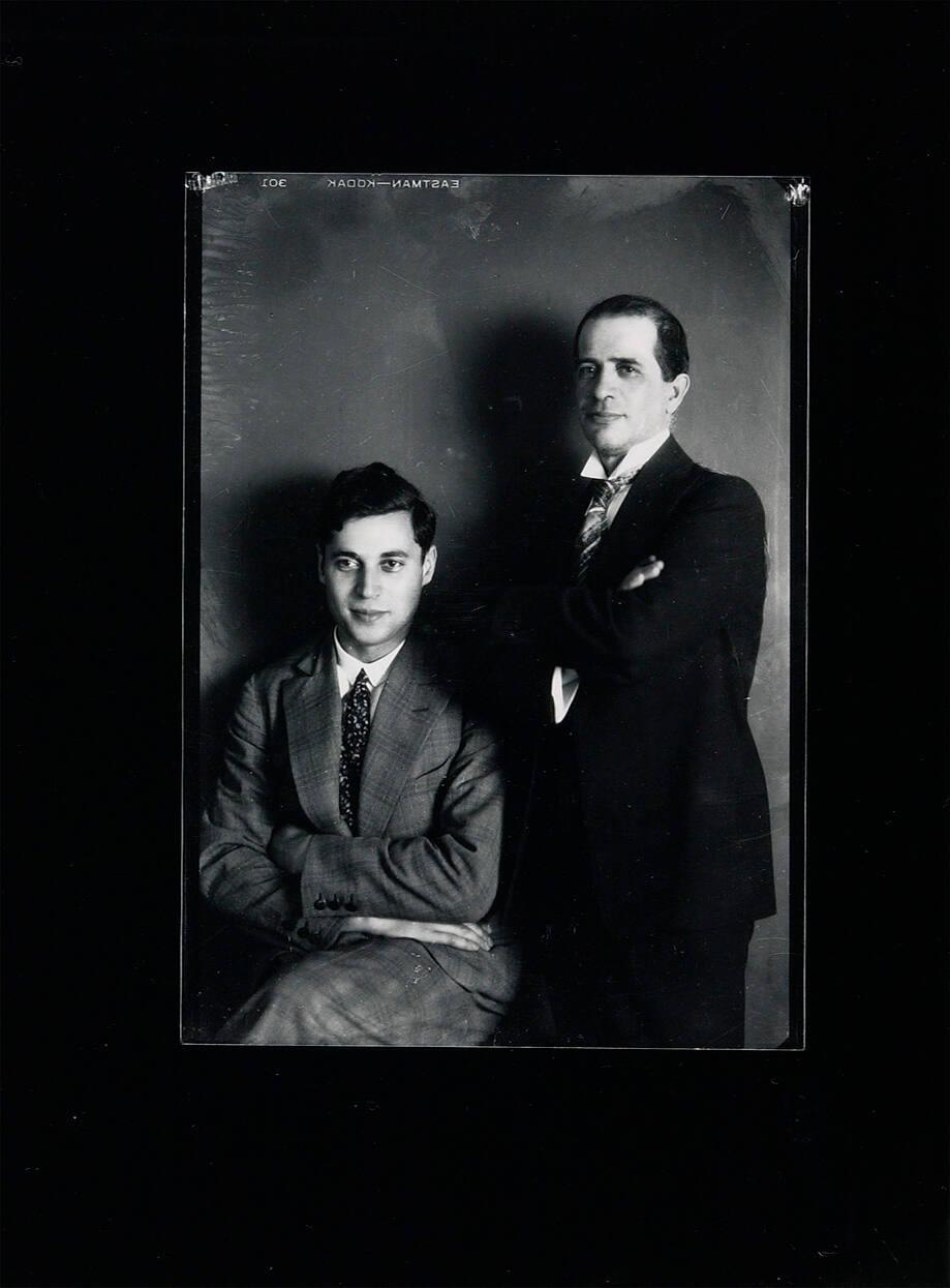 Anna Riwkins far, Alexander Riwkin