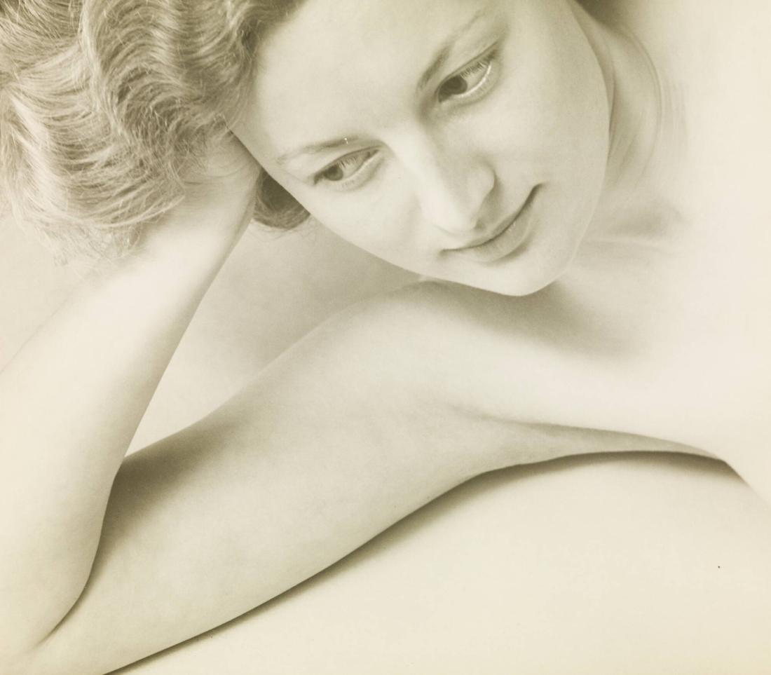 Model of Dream Nude