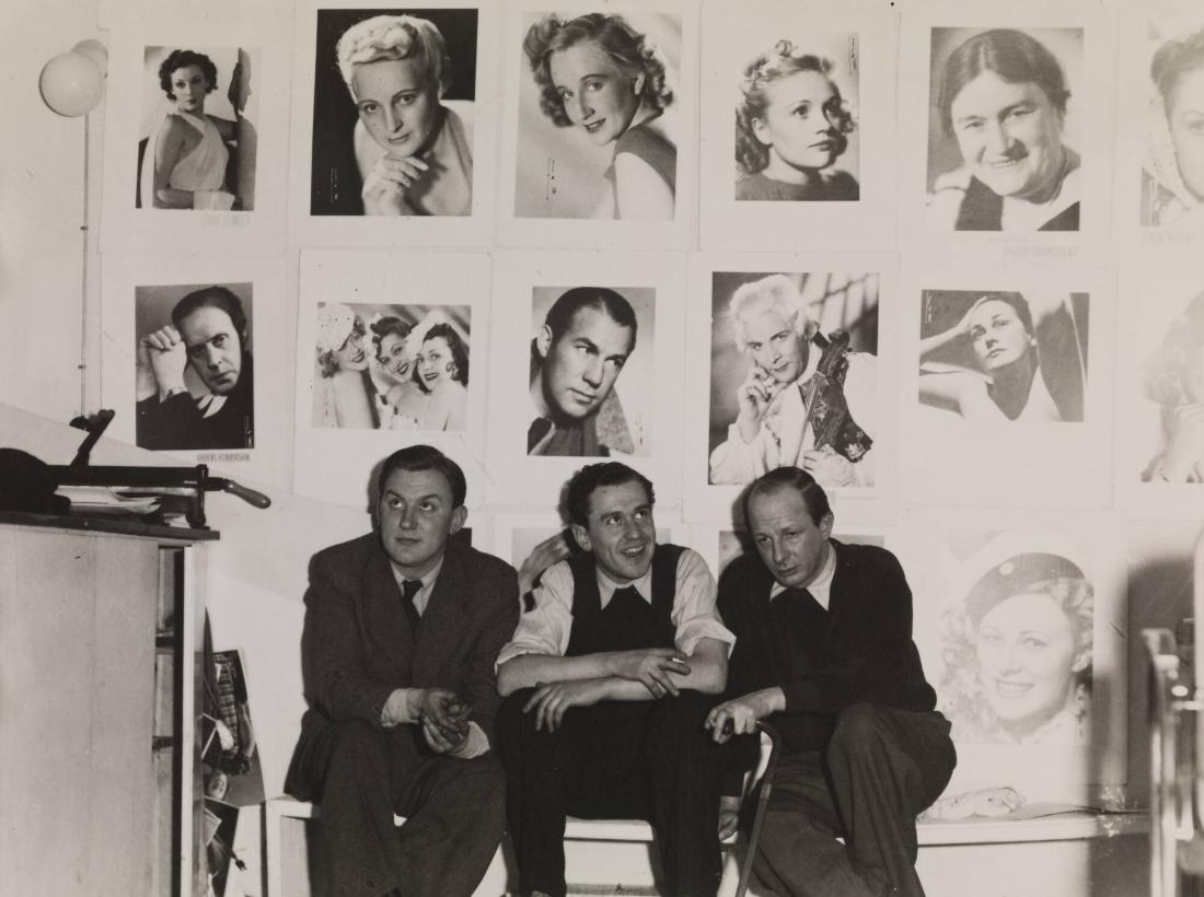 Fotostudio Eson. Thure Eson längst till höger