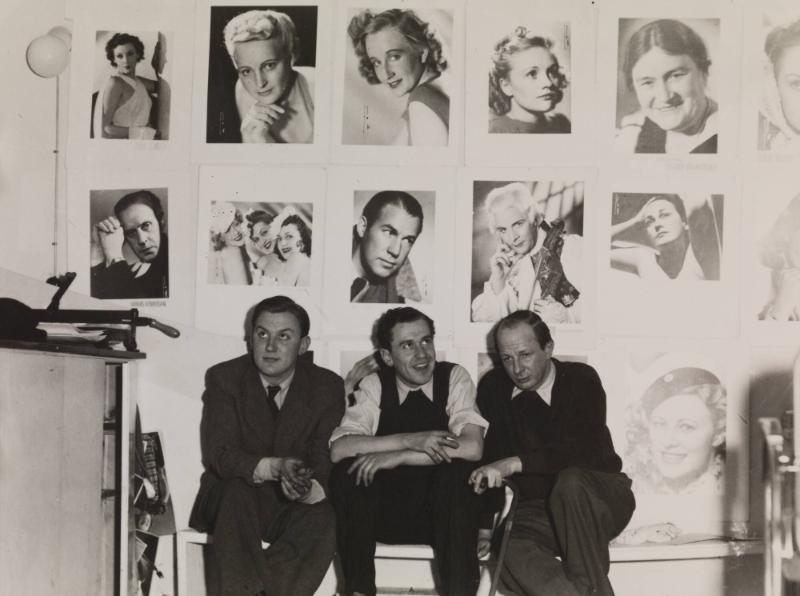 Fotostudio Eson. Thure Eson längst till höger