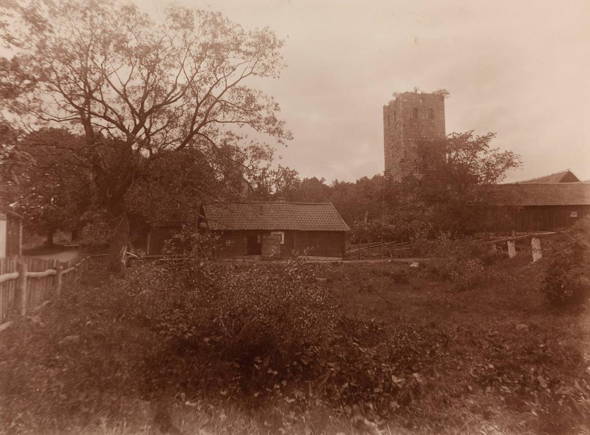 Sankt Pers kyrkoruin, Sigtuna
