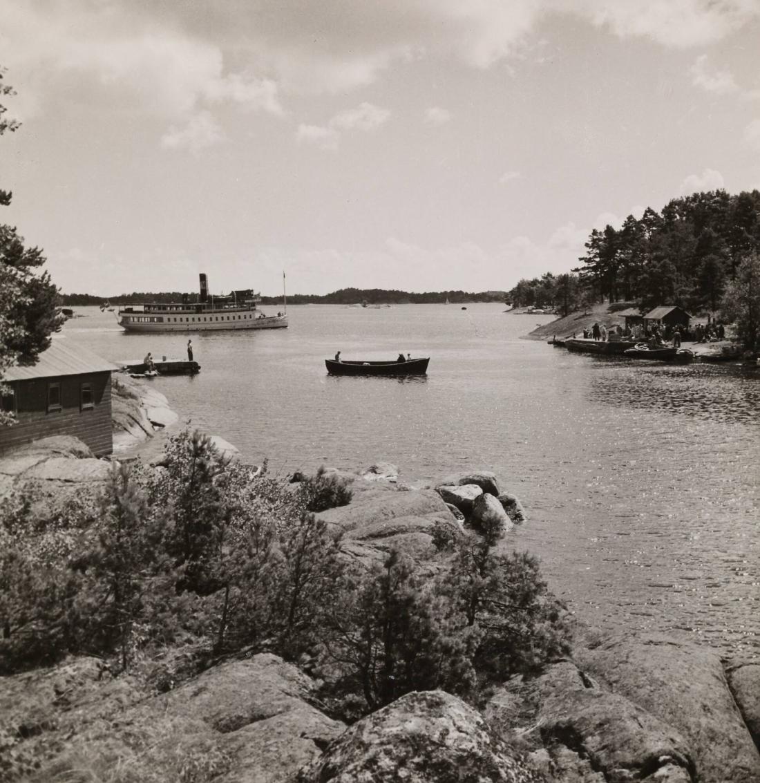 Waxholmsbåt vid Södermöja. Stockholms skärgård
