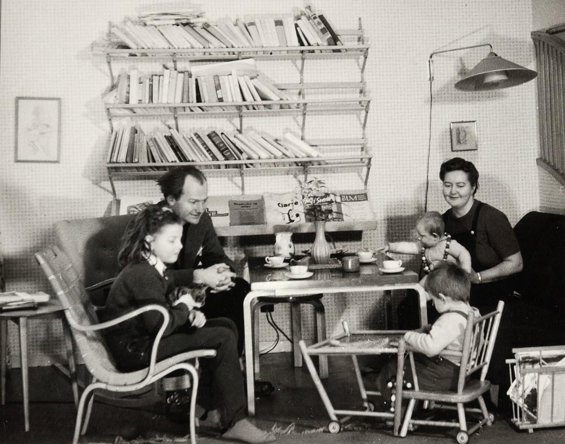 Gustav Jonsson med familj, 1948