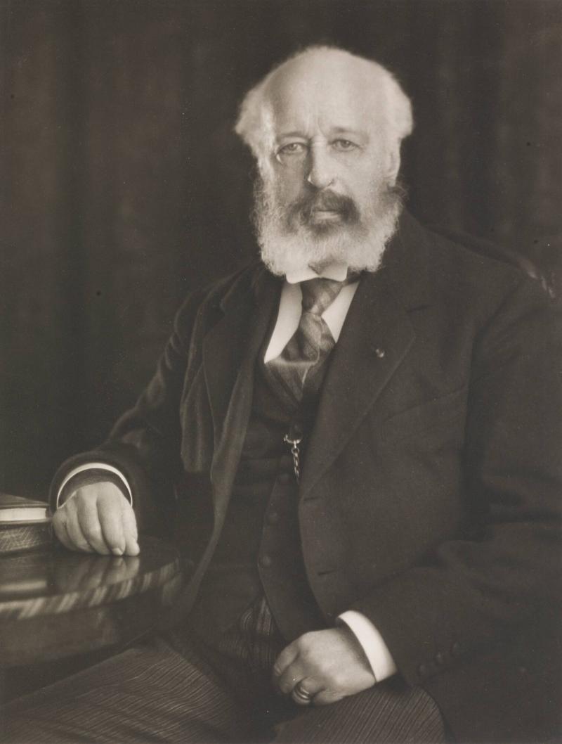 Dr. Anton Nyström