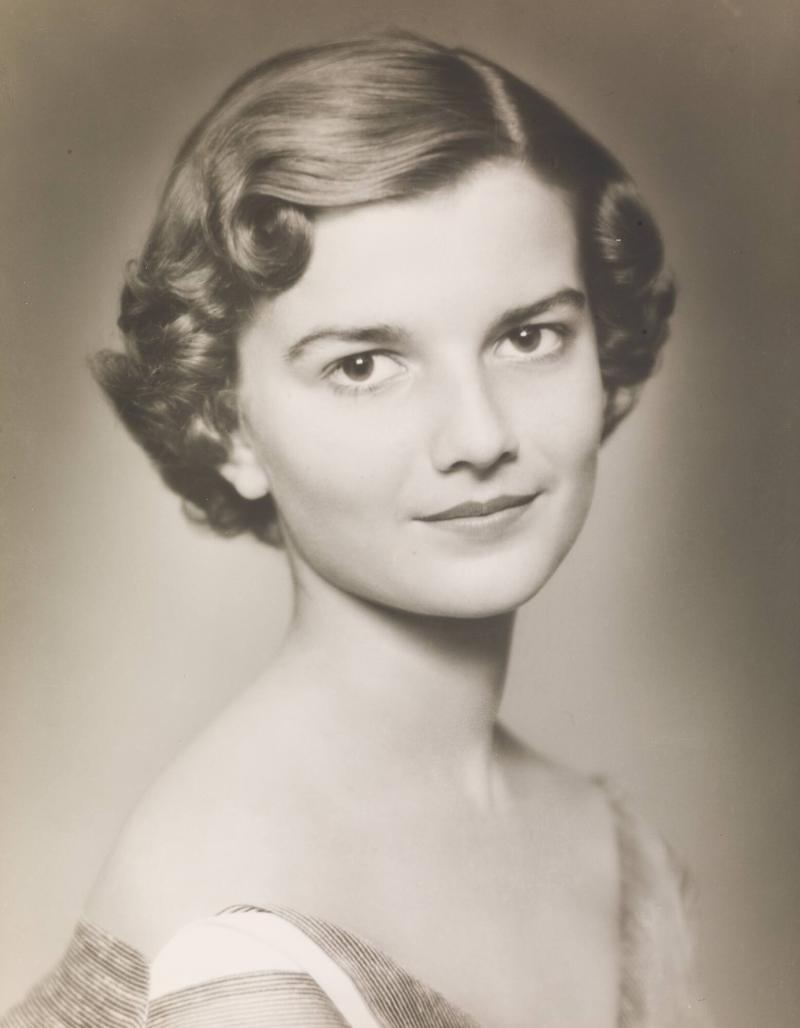 Inga Tidblad. Rollporträtt ur SF:s "Det brinner en eld"