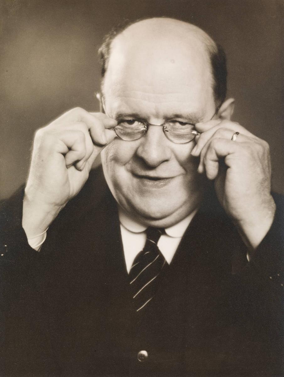 Läroverksadjunkt Oscar Östergren