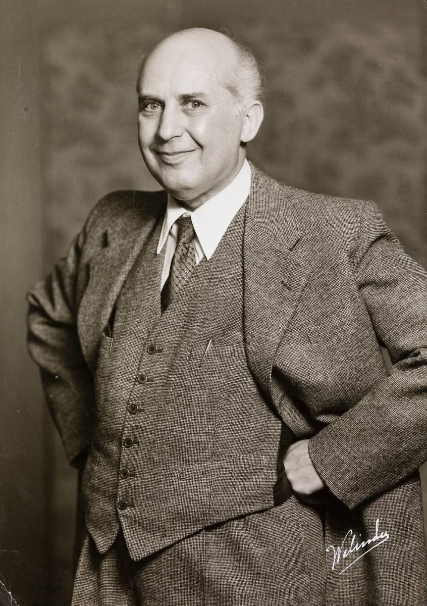 Helmer Bäckström