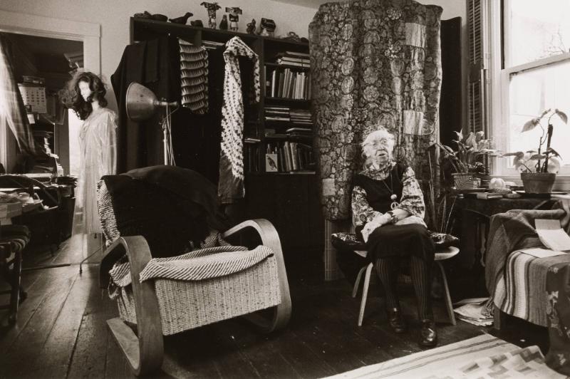 Fotografen Imogen Cunningham i sitt hem vid Green Street. San Francisco