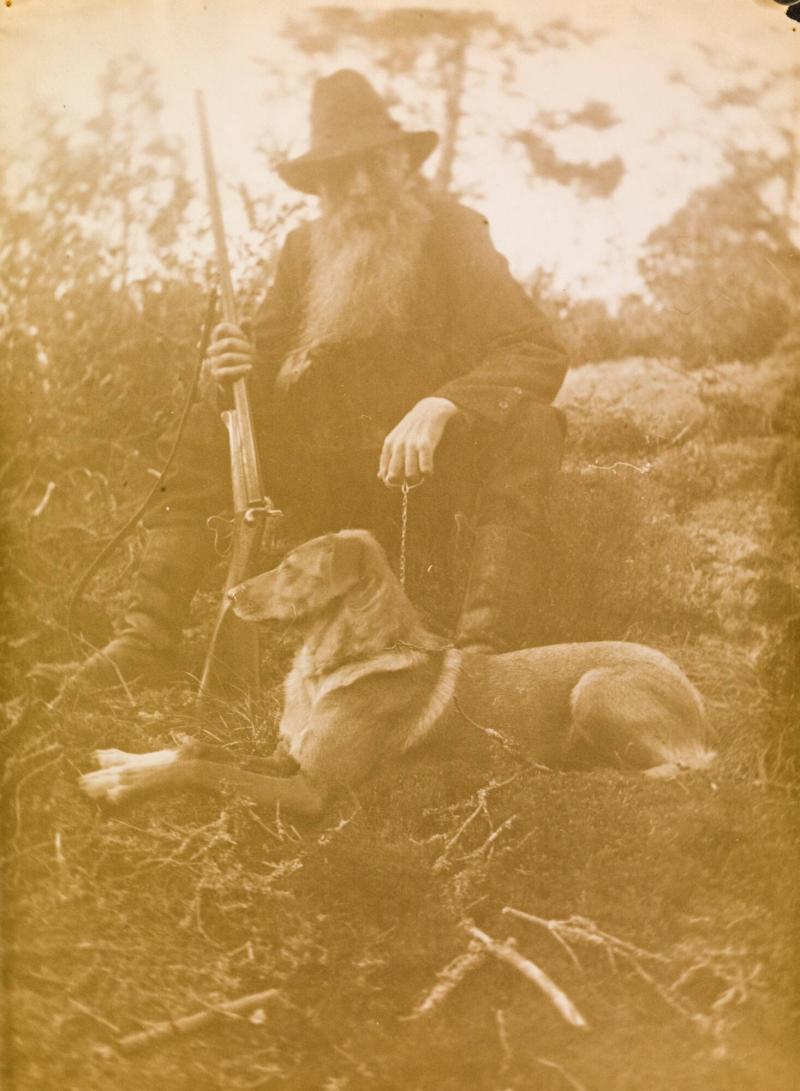 Jägare med hund
