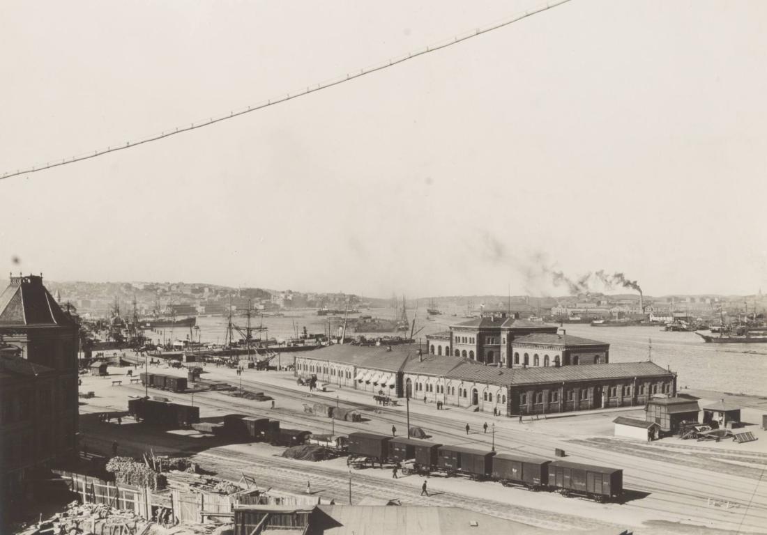 Göteborg: Hamnen med Tullhuset