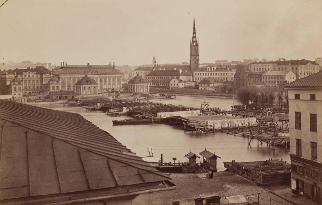 Norrström under uppförande av Vasabron från gamla Konstakademin