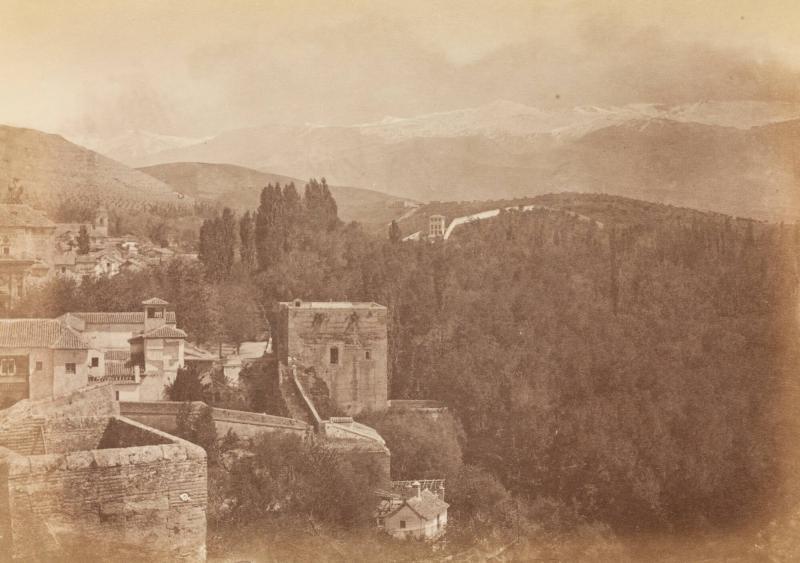 Alhambrafästningen och Sierra Nevada