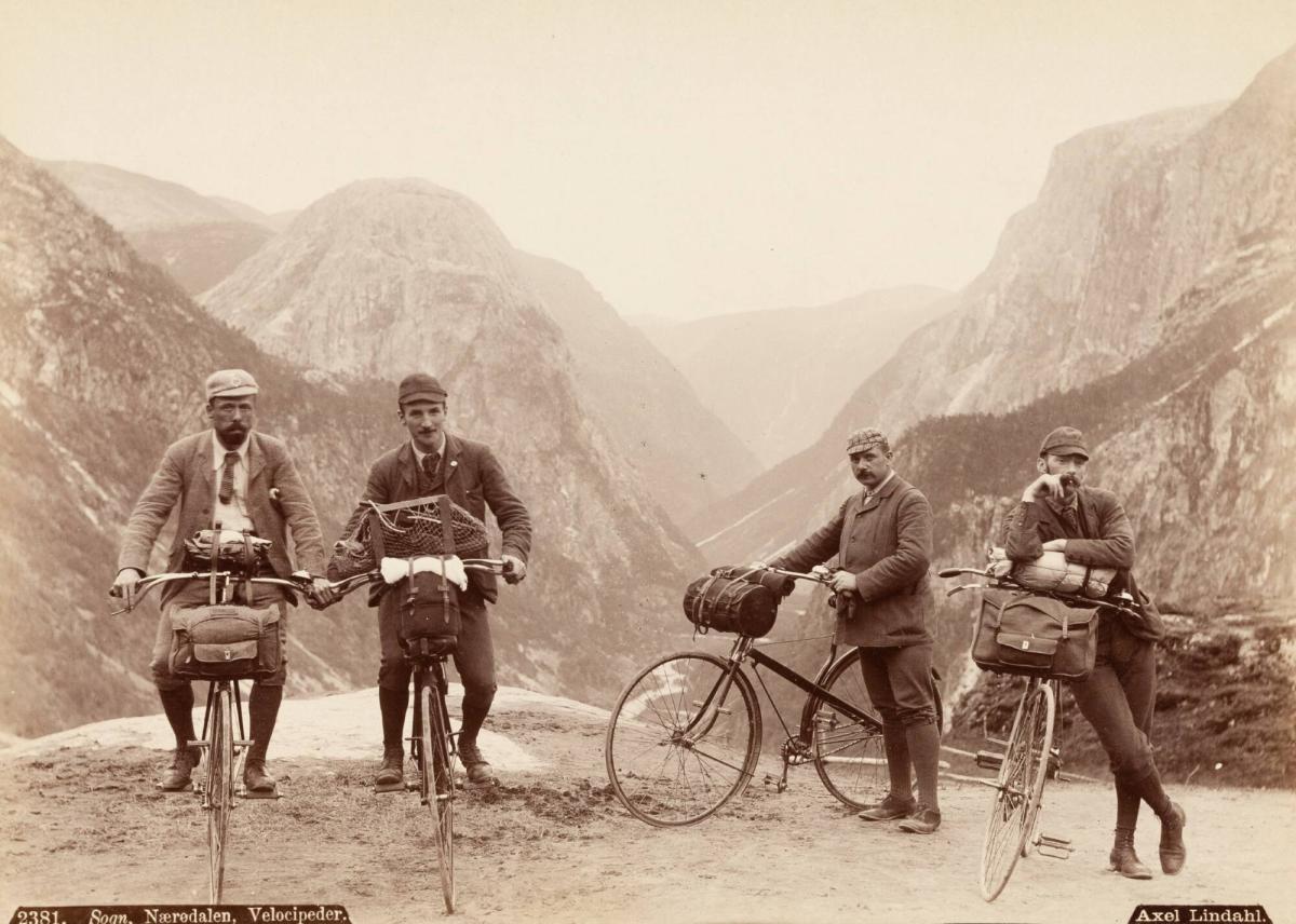 Sogn, Naerodalen, Velocipeder