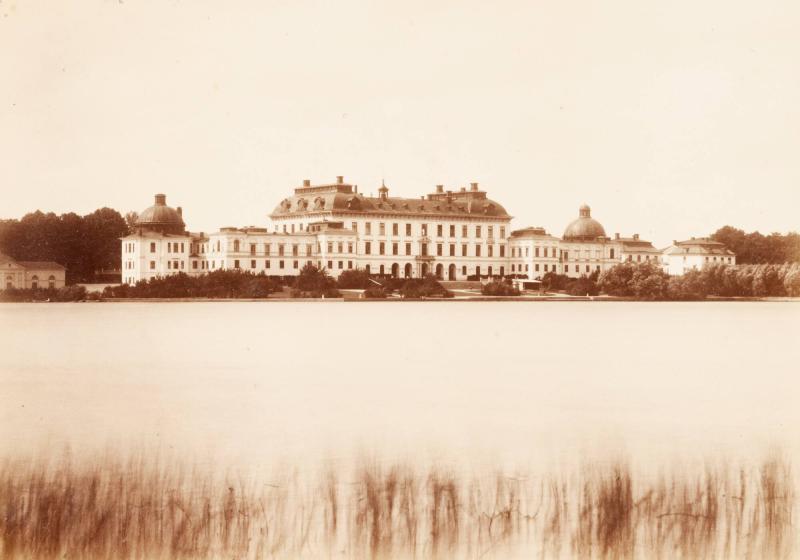 Drottningholms slott från sjösidan